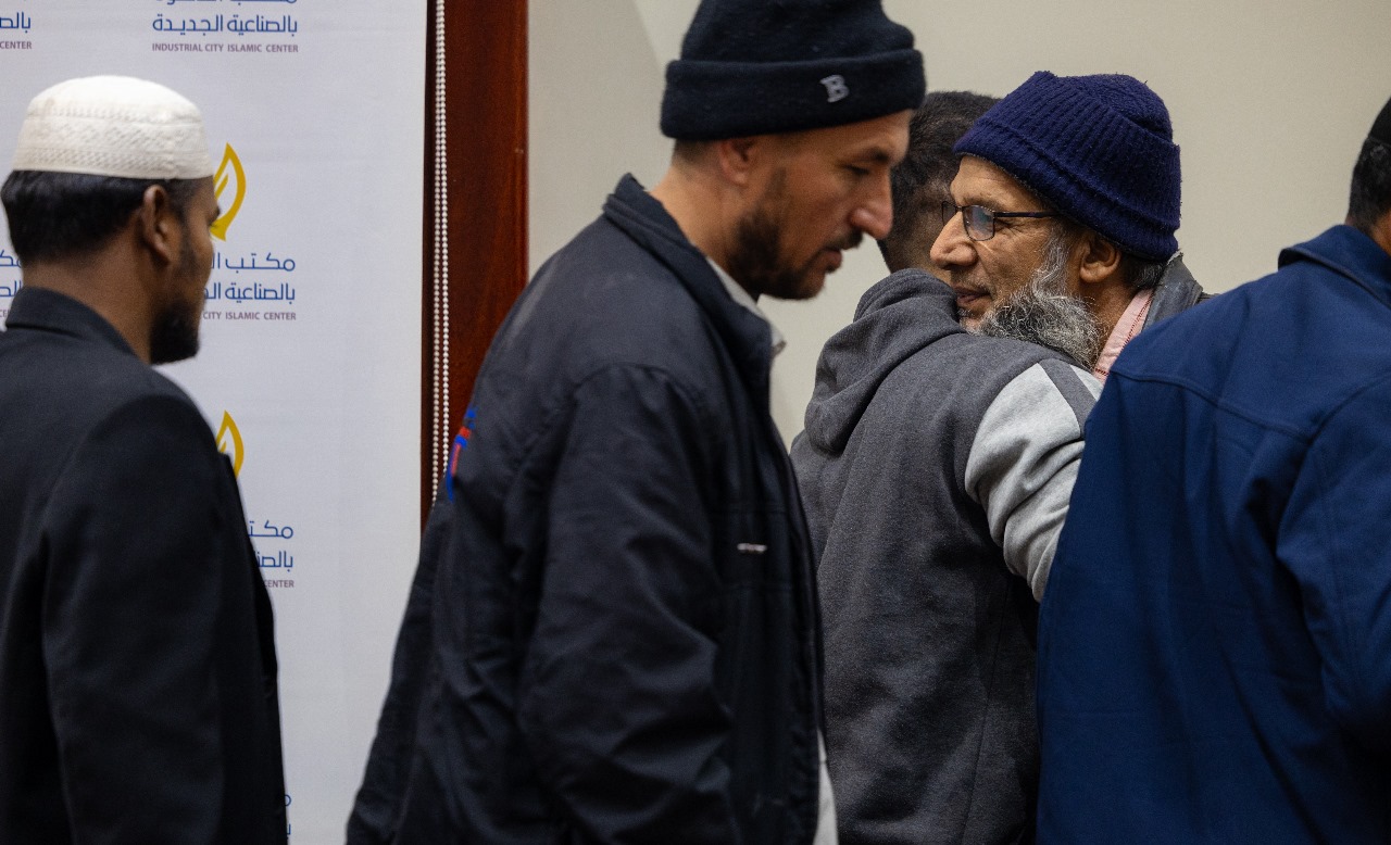 ولله الحمد اسلام شخص من الجالية الفلبينية قبل قليل , اليوم الإثنين 1 / 1 / 2024 م ..